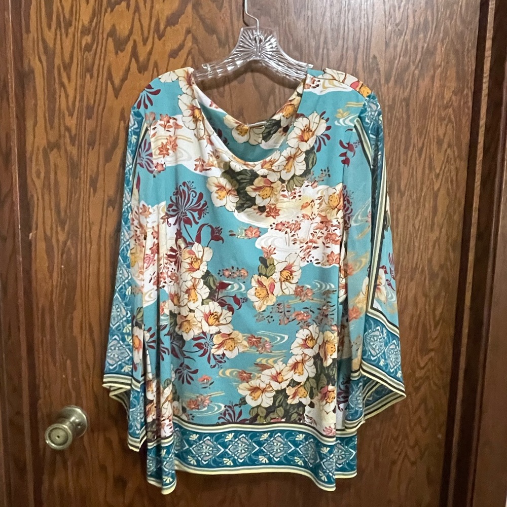 Chicos blouse (size 4)